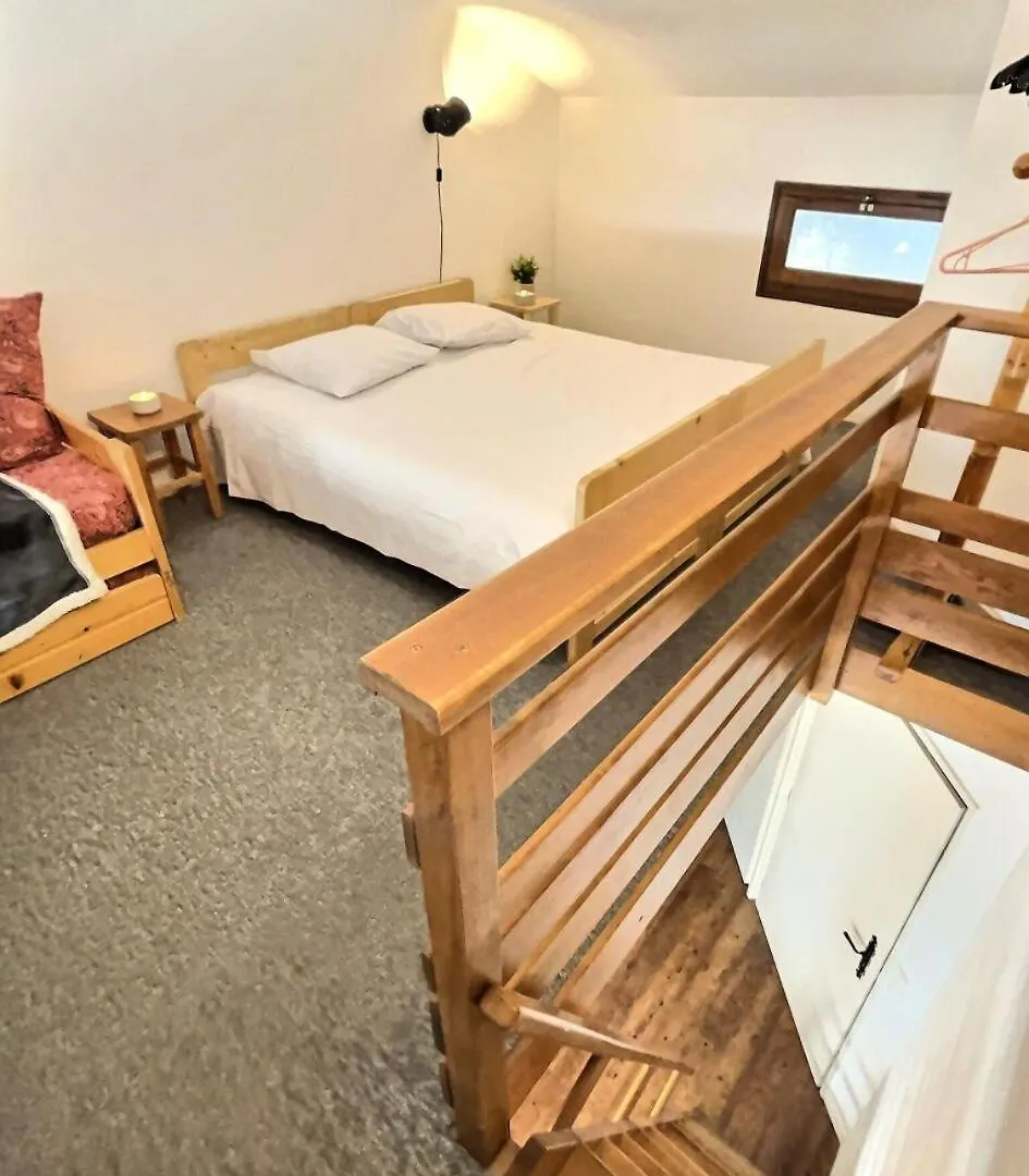 Residence Le Chantelouve - Studio Cabine Avec Mezzanine Pour 5 Personnes A Val D'Isere A 300M Du Centre Du Village Et 450M Des Pistes Mae-1805