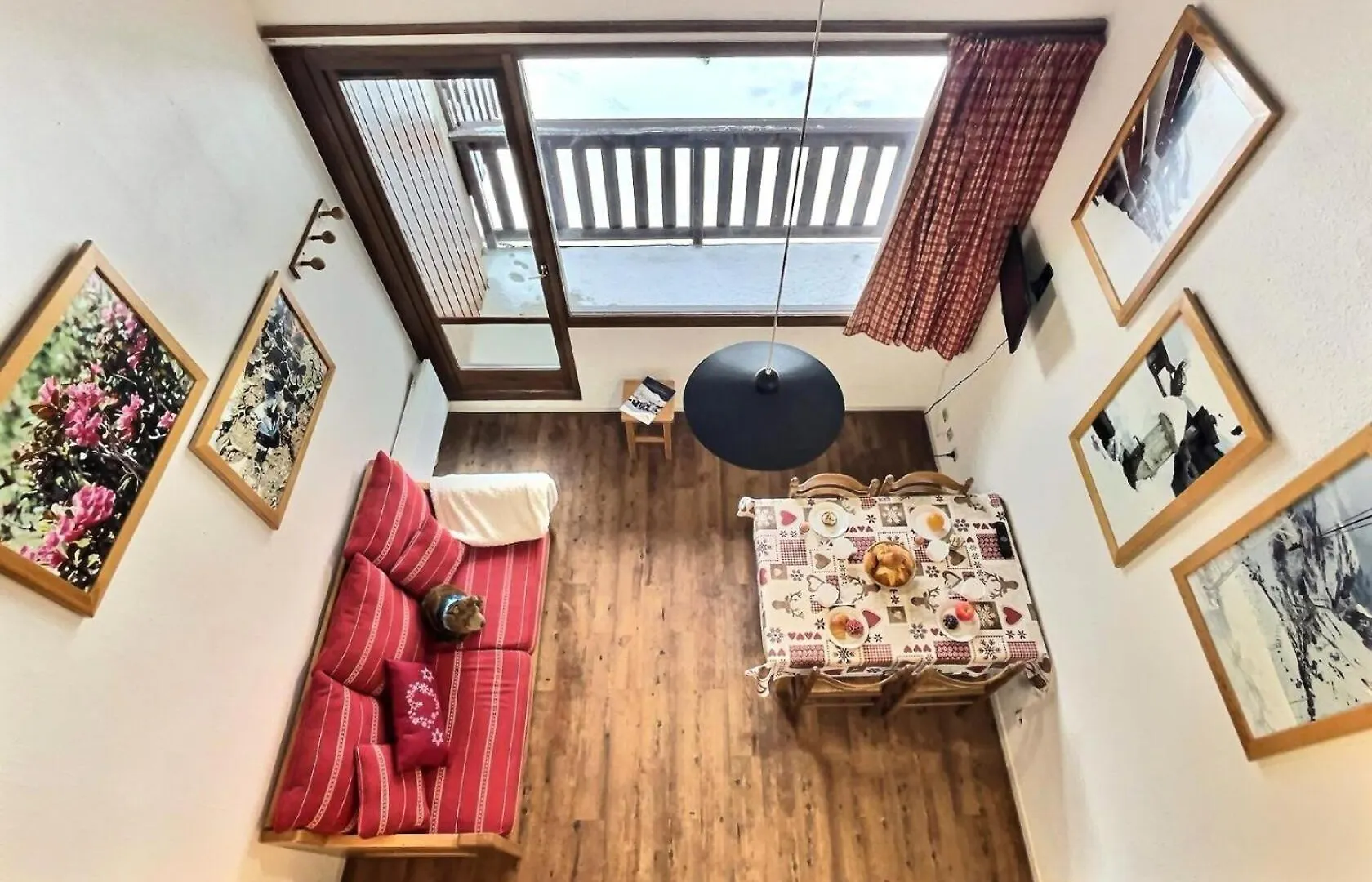 Apartment Residence Le Chantelouve - Studio Cabine Avec Mezzanine Pour 5 Personnes A Val D'Isere A 300M Du Centre Du Village Et 450M Des Pistes Mae-1805 France